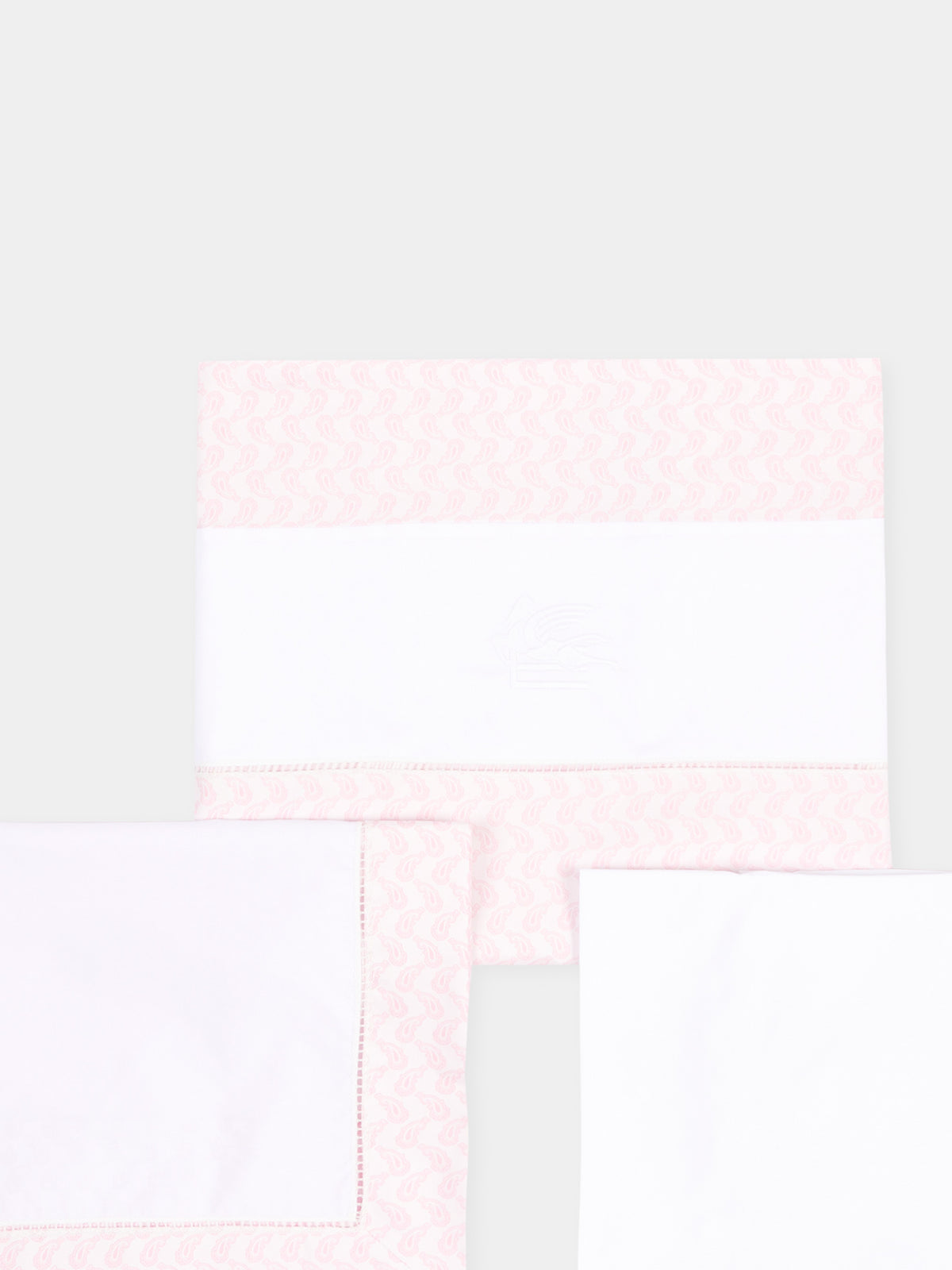 Lenzuola rosa per neonata con stampa paisley