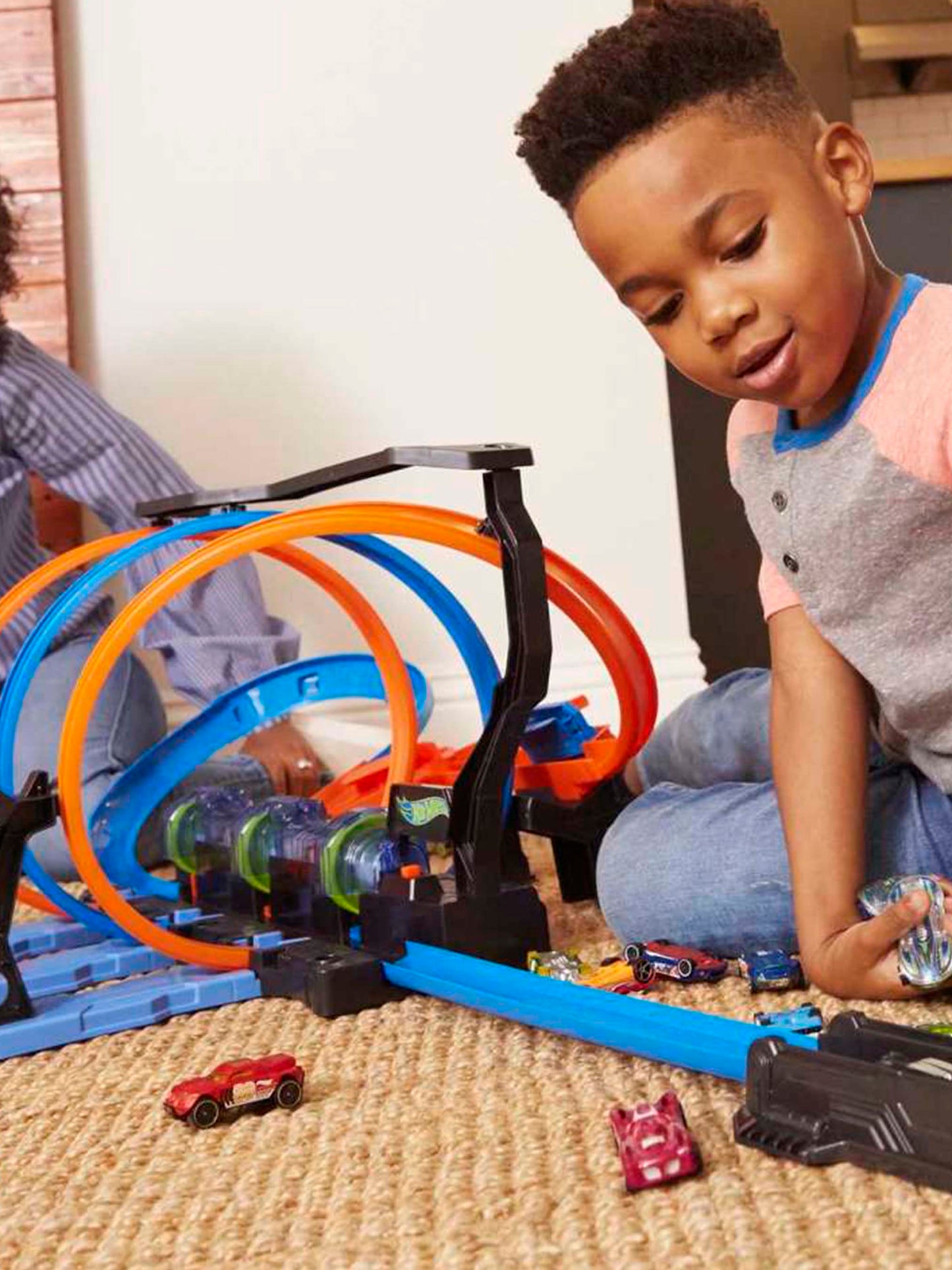 Pista Schianti Rotanti per bambino,Hot Wheels,FTB65