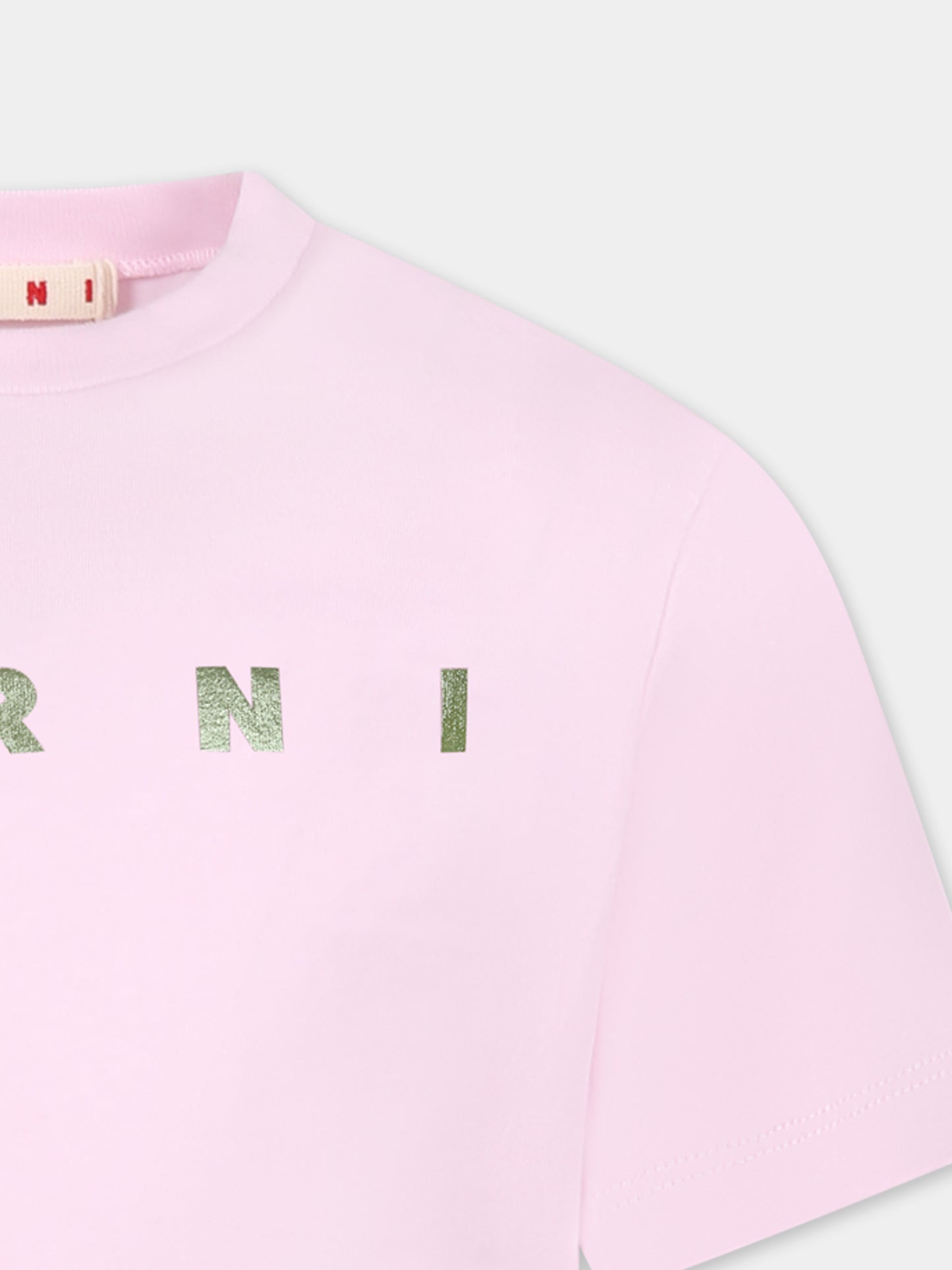 T-shirt rosa crop per bambina con logo verde metallizzato,Marni Kids,M01317 M00HZ MT256F 0M347