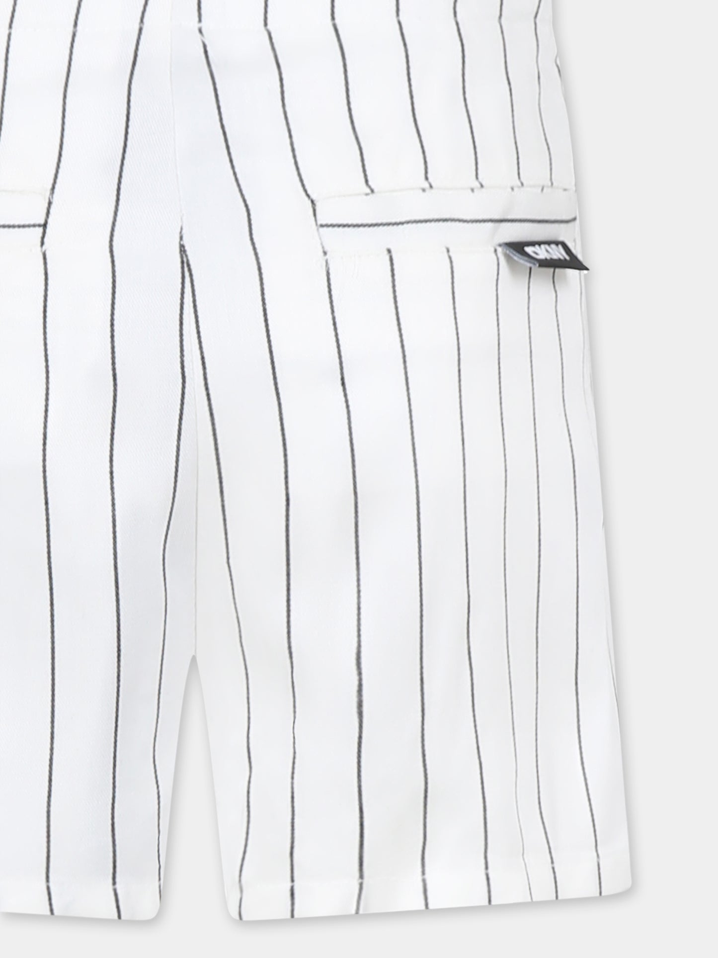 Shorts bianchi per bambina con logo