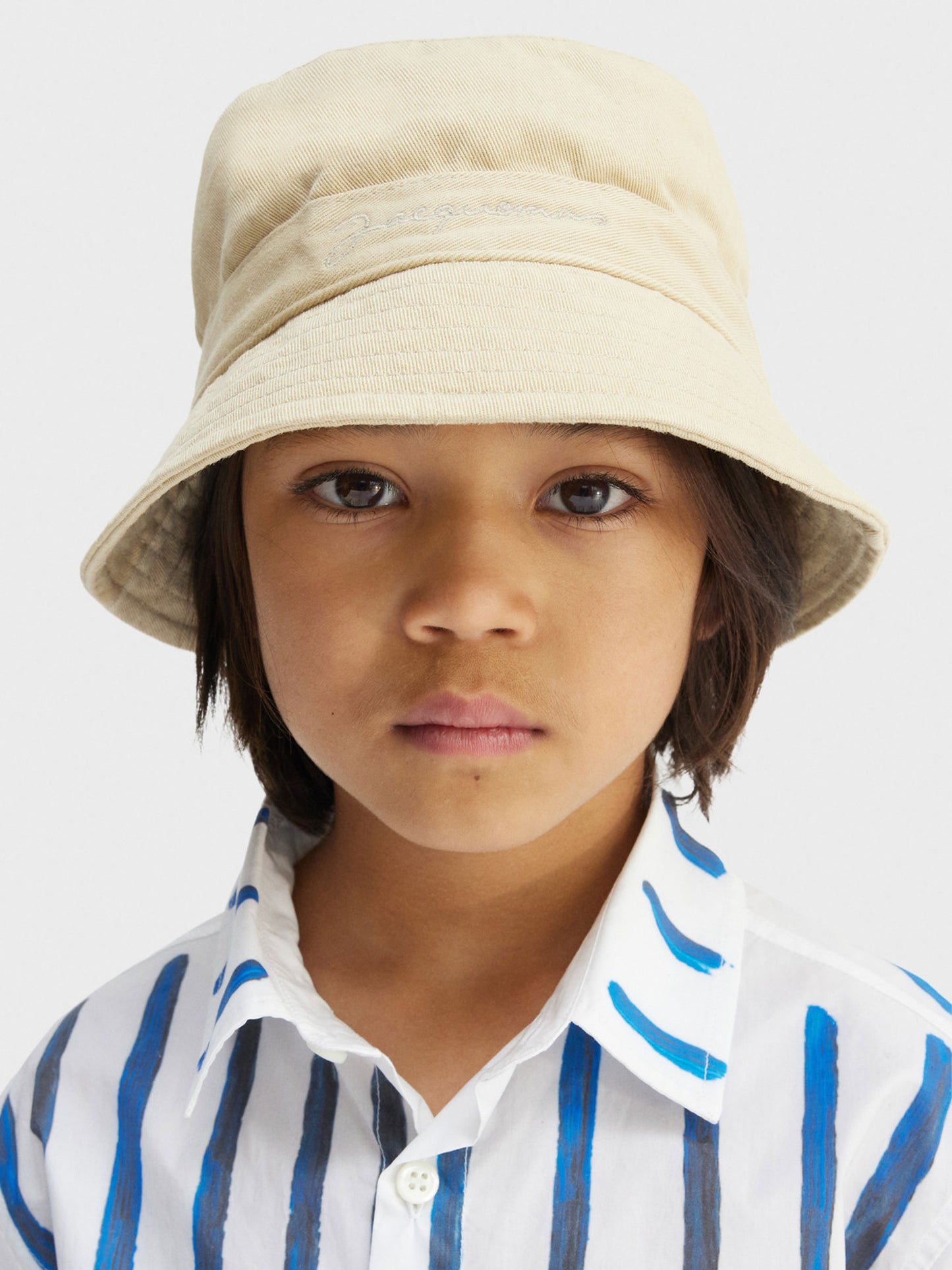 Cloche 'Le Bob Gadjo' beige per bambini