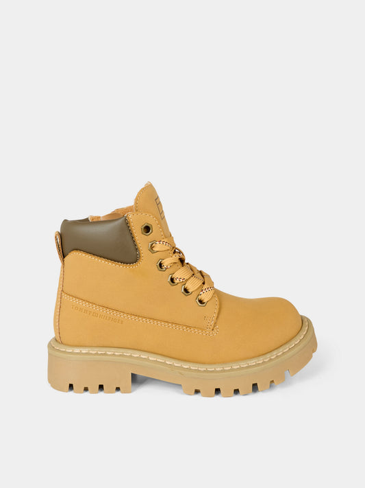 Anfibi giallo ocra per bambino con logo,Tommy Hilfiger Junior,T3X5 34125 1269206