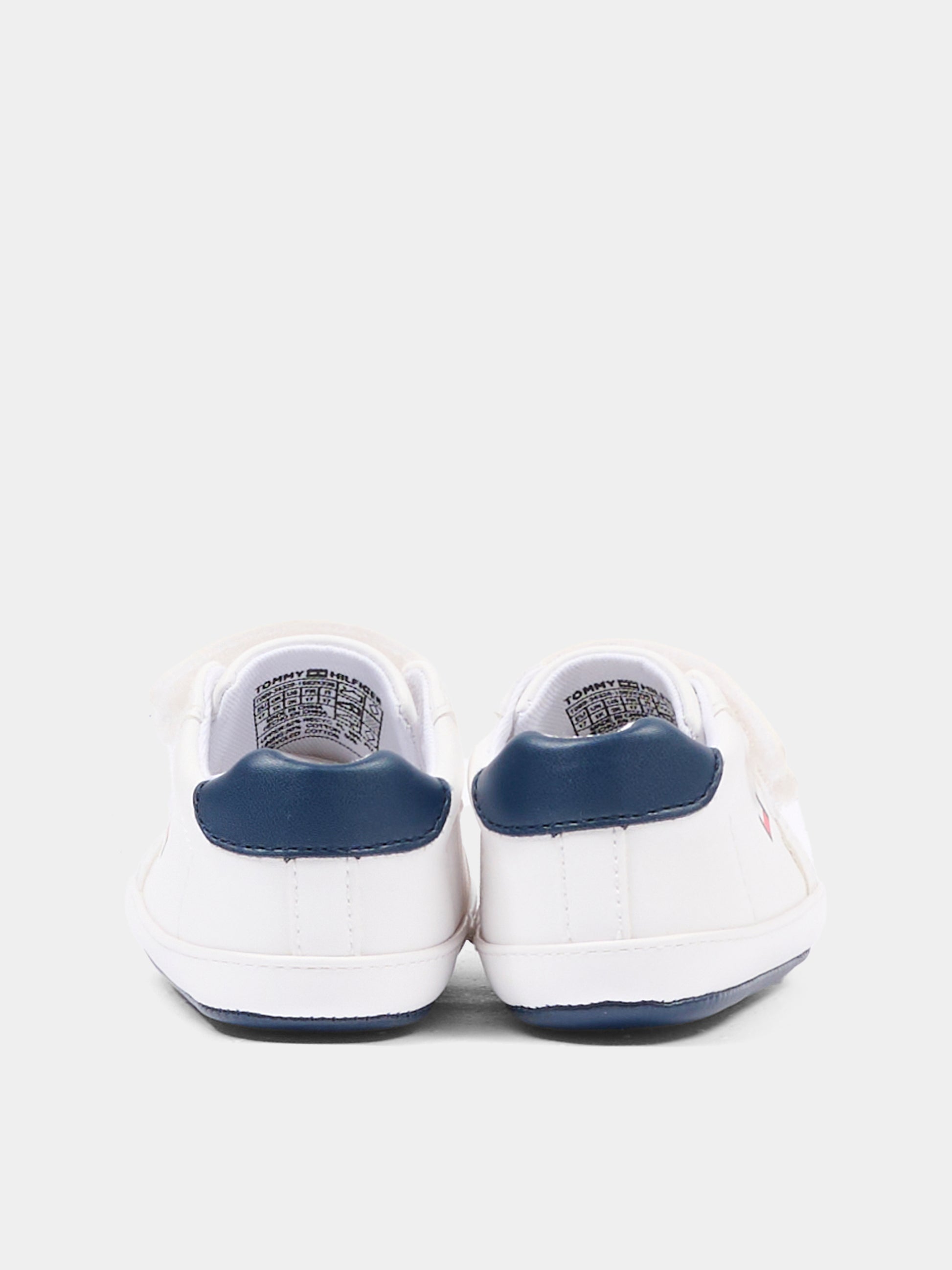 Sneakers bianche per neonato con bandierina,Tommy Hilfiger Junior,T0B9 34328 1582X336