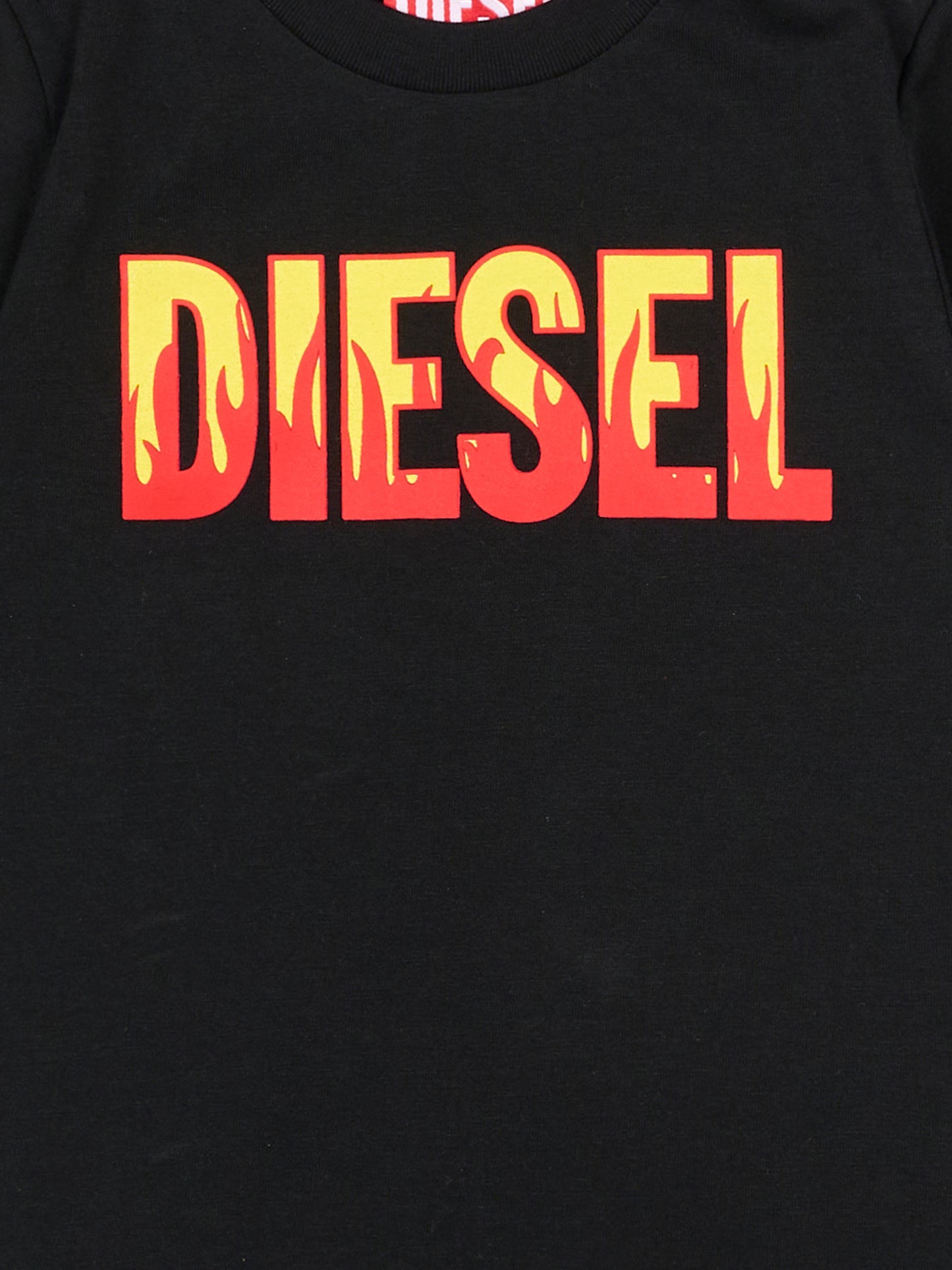 T-shirt nera per neonato con logo,Diesel,K00758 00YI9 K900