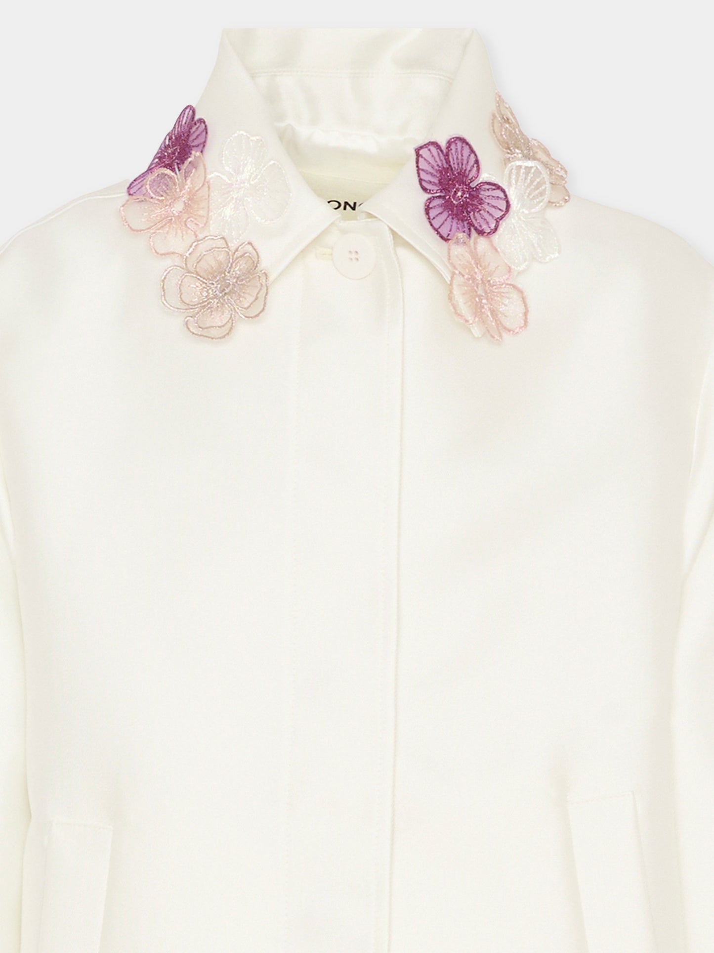 Cappotto avorio per bambina con ricami