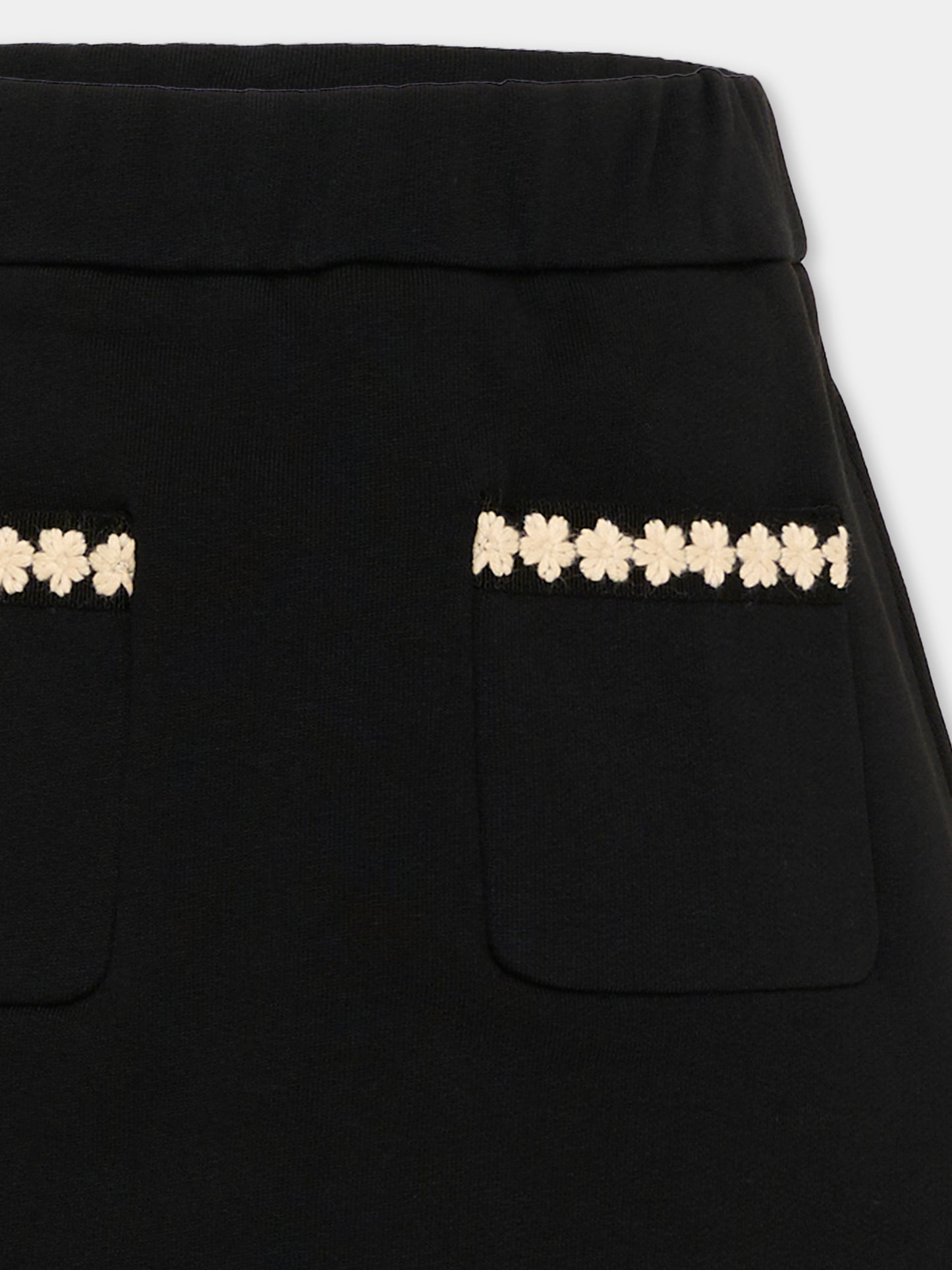 Gonna nera per bambina con ricamo,Moncler Kids,L2954 8H00009 899PS 999